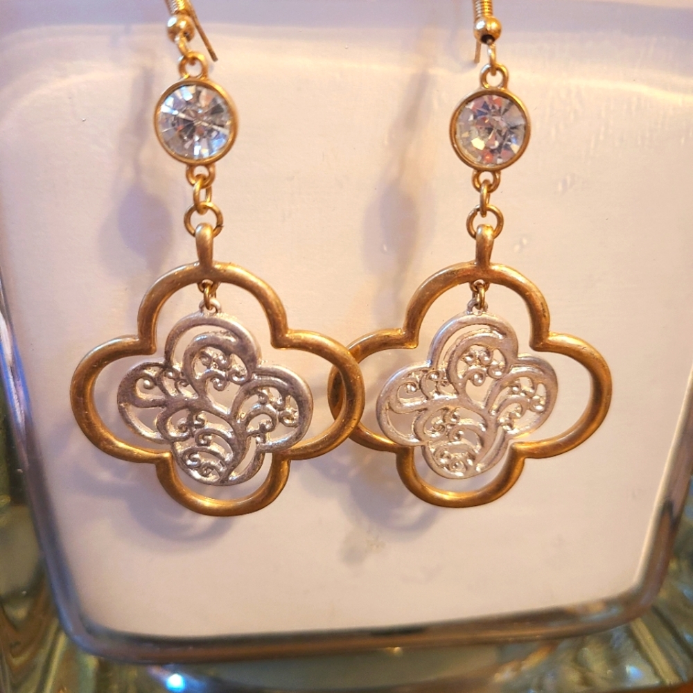 Gold & Silver dangling earrings